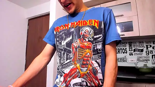 Snapshot of guy_master chatting on 17, 1, 2025 guy master online show from 17, 1, 2025