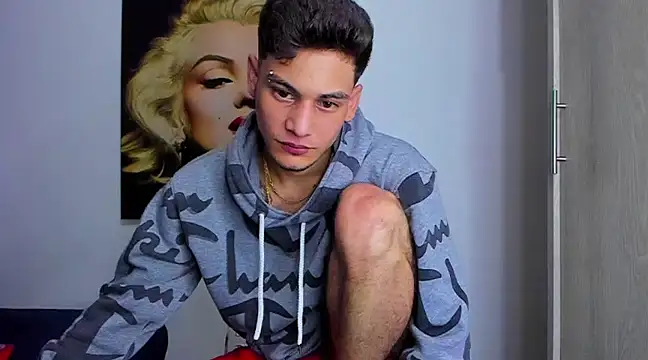 Snapshot of guy_master chatting on 17, 2, 2025 guy master online show from 17, 2, 2025