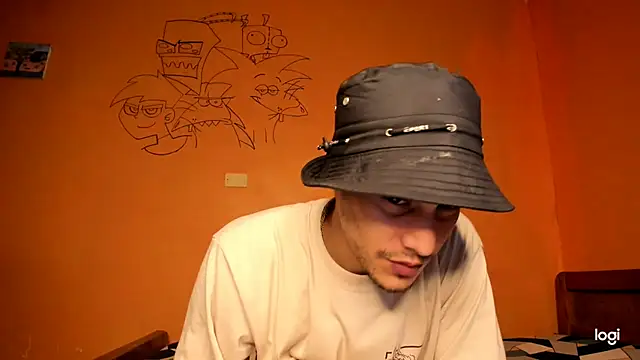 Snapshot of guy_master chatting on 13, 10, 2025 guy master online show from 13, 10, 2025