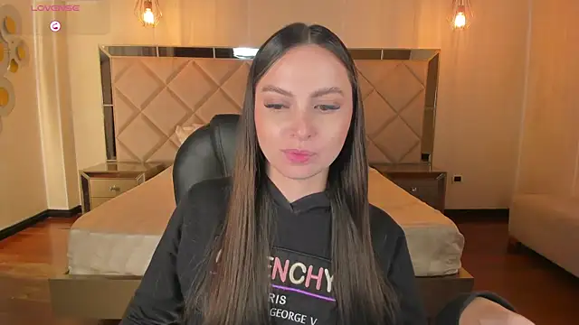 AliceHarper  online show from 18, 2, 2025