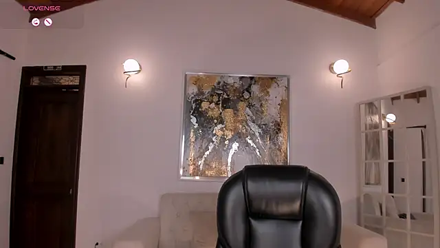 AliceHarper  online show from 22, 3, 2025