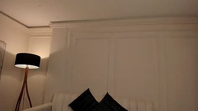 AliceHarper  online show from 15, 12, 2025