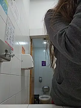 mmmVirginia online show from 25, 10, 2025