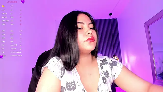 Snapshot of aliscollins_ chatting on 13, 9, 2025 aliscollins online show from 13, 9, 2025