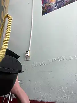 Snapshot of Dawn_hope chatting on 4, 3, 2025 Dawn hope online show from 4, 3, 2025