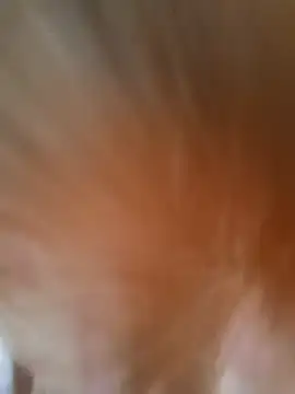 Snapshot of M_yiyi chatting on 4, 12, 2025 M yiyi online show from 4, 12, 2025