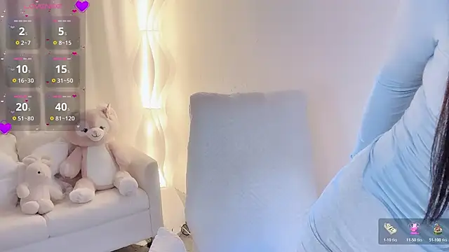 Snapshot of Kiss-18 chatting on 15, 11, 2025 Kiss-18 online show from 15, 11, 2025