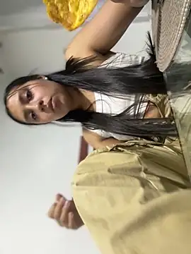 Salome golvert online show from 6, 11, 2025