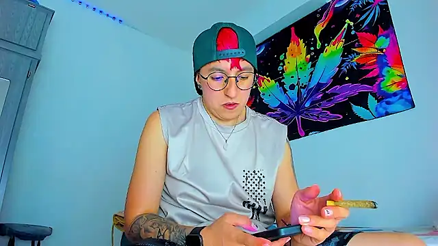 Sexyboy 666 online show from 19, 1, 2026