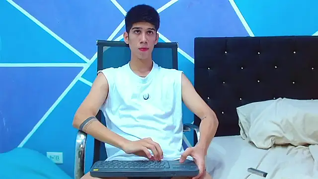 Snapshot of jhony-sex chatting on 27, 2, 2025 jhony-sex online show from 27, 2, 2025
