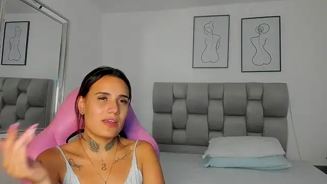 Susan-Sweet-7 online show from 10, 9, 2025