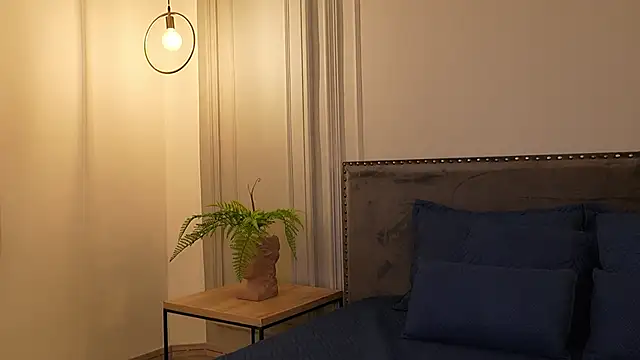 Snapshot of IrisBaker chatting on 19, 9, 2025 IrisBaker online show from 19, 9, 2025