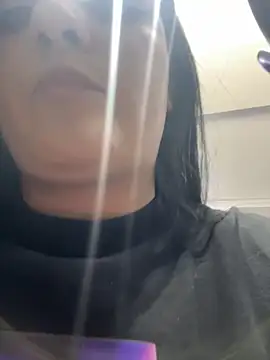 Snapshot of IrisBaker chatting on 24, 10, 2025 IrisBaker online show from 24, 10, 2025