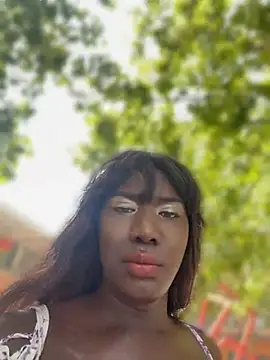 blackhotpartyts online show from 22, 7, 2026