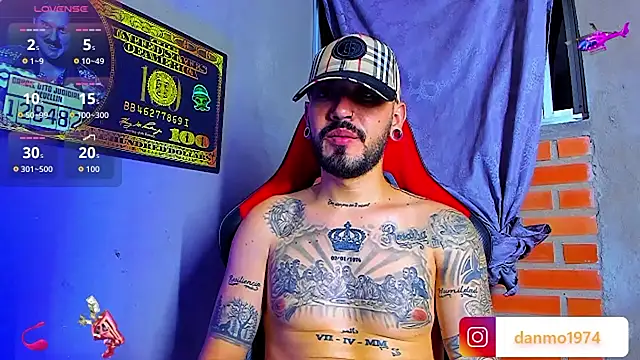 Snapshot of smoker445 chatting on 6, 11, 2025 smoker445 online show from 6, 11, 2025