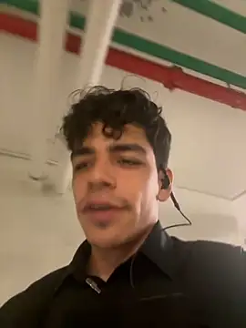 MrDareLover online show from 20, 3, 2025