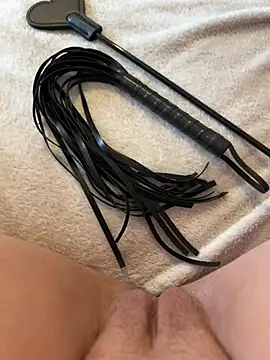 Leanaa Jolly online show from 11, 2, 2025