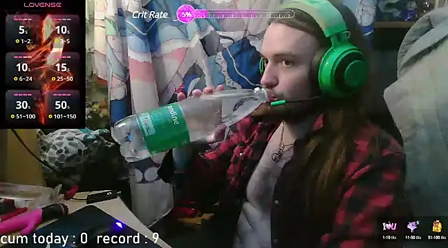 Snapshot of nicolasdumand21 chatting on 6, 12, 2024 nicolasdumand21 online show from 6, 12, 2024