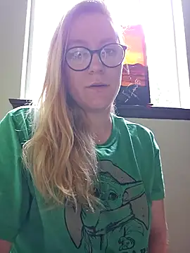 Snapshot of Paynted_Lady chatting on 8, 11, 2025 Paynted Lady online show from 8, 11, 2025