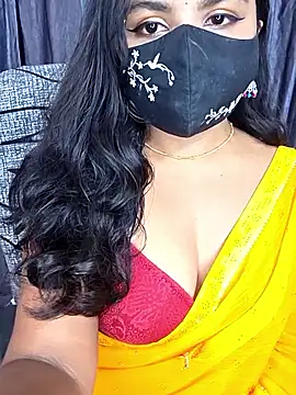 Snapshot of Tanvi-patil chatting on 17, 5, 2026 Tanvi-patil online show from 17, 5, 2026