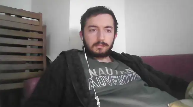 laynufff online show from 4, 1, 2025