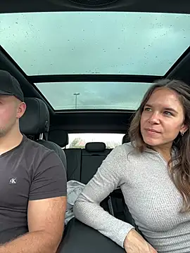 JuicyFruits93 online show from 1, 2, 2026