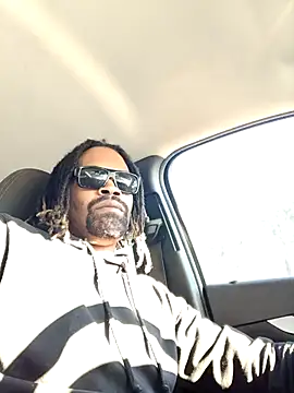 Snapshot of 1BeautyN1Beast chatting on 24, 2, 2025 1BeautyN1Beast online show from 24, 2, 2025