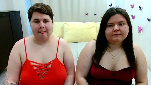 BeckyAndHellen online show from 29, 9, 2025