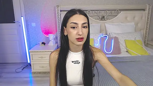 Lina Robbins online show from 12, 10, 2025