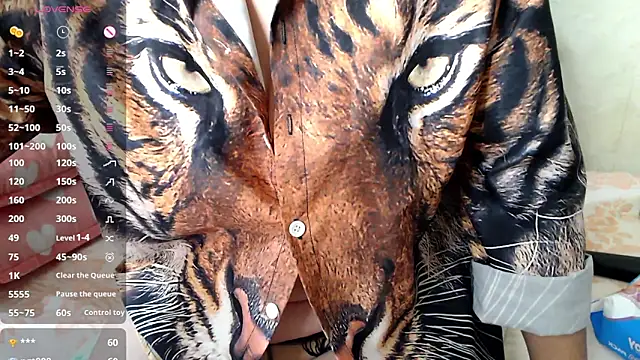 Snapshot of RoseStarr chatting on 8, 10, 2025 RoseStarr online show from 8, 10, 2025