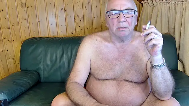 Snapshot of biggandybig chatting on 12, 2, 2025 biggandybig online show from 12, 2, 2025