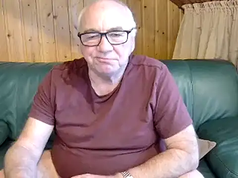 Snapshot of biggandybig chatting on 22, 2, 2025 biggandybig online show from 22, 2, 2025