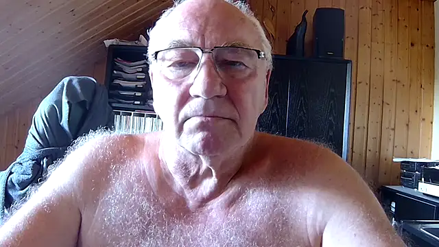 Snapshot of biggandybig chatting on 25, 6, 2026 biggandybig online show from 25, 6, 2026