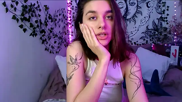 Snapshot of Celine_Dionn chatting on 7, 3, 2025 Celine Dionn online show from 7, 3, 2025