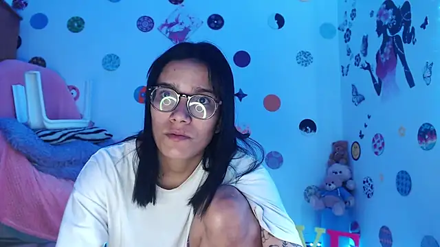 Yaumiko online show from 8, 3, 2025