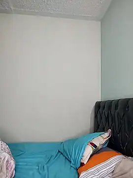 Yaumiko online show from 15, 4, 2026