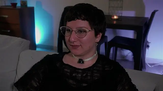 Snapshot of Ximenna_Cruz chatting on 24, 9, 2025 Ximenna Cruz online show from 24, 9, 2025