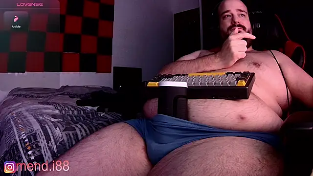 menditeta1 online show from 28, 1, 2025