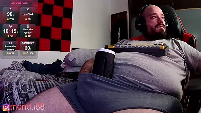 menditeta1 online show from 18, 2, 2025