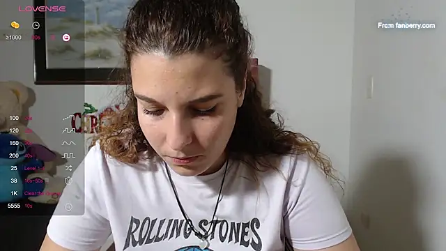 Snapshot of alexia_87 chatting on 3, 12, 2024 alexia 87 online show from 3, 12, 2024