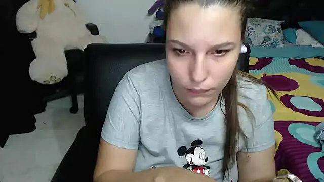 Snapshot of alexia_87 chatting on 25, 1, 2025 alexia 87 online show from 25, 1, 2025