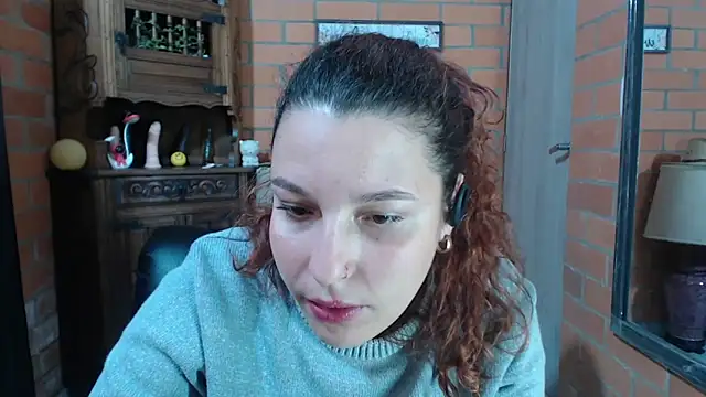 Snapshot of alexia_87 chatting on 20, 11, 2025 alexia 87 online show from 20, 11, 2025