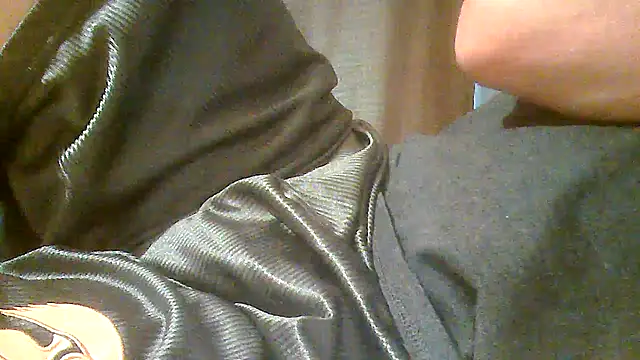 Snapshot of nuttinbuttcock69 chatting on 3, 6, 2026 nuttinbuttcock69 online show from 3, 6, 2026