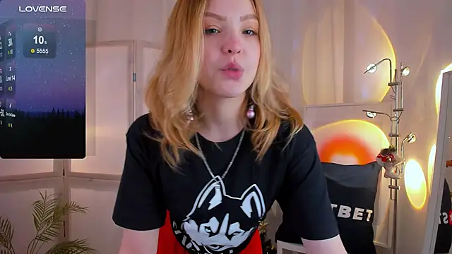 Snapshot of stay_with_alice chatting on 5, 12, 2024 stay with alice online show from 5, 12, 2024