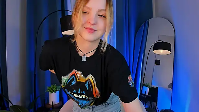 Snapshot of stay_with_alice chatting on 14, 1, 2025 stay with alice online show from 14, 1, 2025