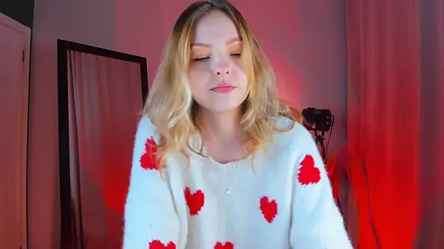 Snapshot of stay_with_alice chatting on 29, 1, 2025 stay with alice online show from 29, 1, 2025