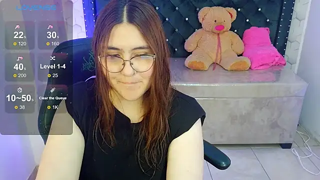 Snapshot of conniejames_m chatting on 7, 5, 2026 conniejames m online show from 7, 5, 2026
