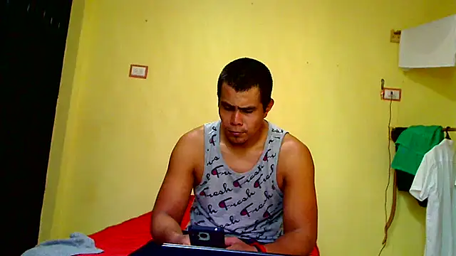 Snapshot of lozter345 chatting on 15, 9, 2025 lozter345 online show from 15, 9, 2025