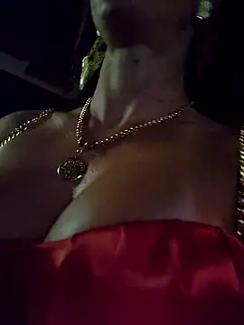 Snapshot of Brunna_Ella chatting on 1, 3, 2025 Brunna Ella online show from 1, 3, 2025