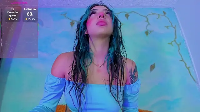 Snapshot of SaturnooStonee chatting on 4, 11, 2025 SaturnooStonee online show from 4, 11, 2025